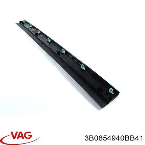 Накладка двери передней правой 3B0854940BB41 VAG