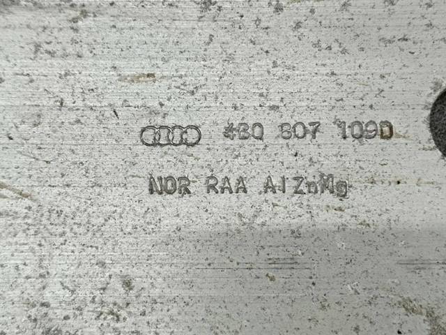 VAG 4B0807109 Усилитель переднего бампера в наличии Черкассы