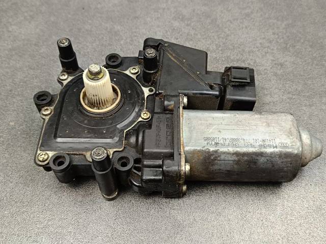 4B0959802 VAG Мотор стеклоподъемника двери передней правой купить в Кривой Рог