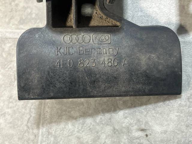 4F0823480A VAG Стояк-крюк замка капота купить в Ирпень