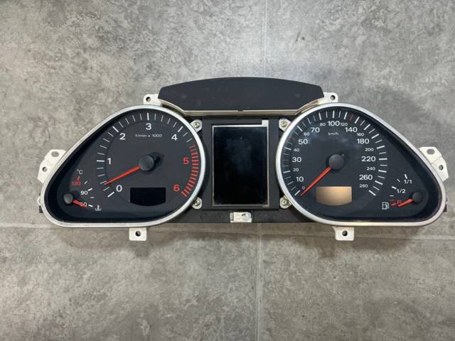 4F0920934G VAG Панель приборов купить в Чернигов