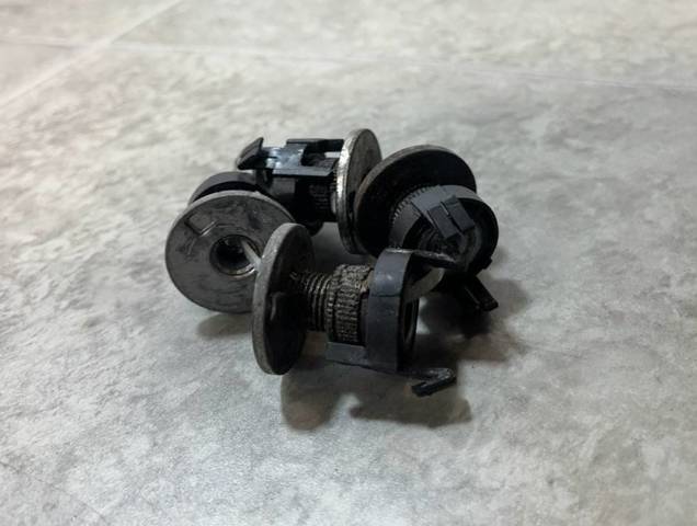 4F0941111 VAG Гайка корректора фары купить в Чернигов