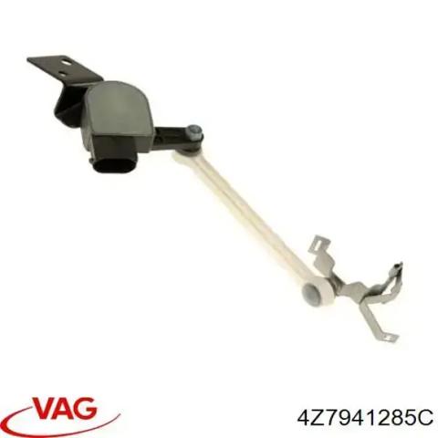 Датчик уровня положения кузова, передний левый 4Z7941285C VAG