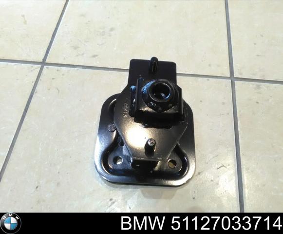 Кронштейн усилителя заднего бампера 51127033714 BMW