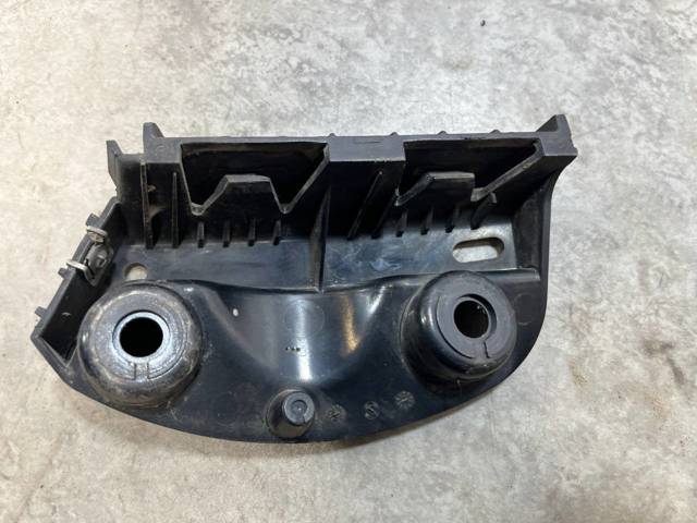 BMW 51127118193 Кронштейн бампера заднего левый в наличии Сумы
