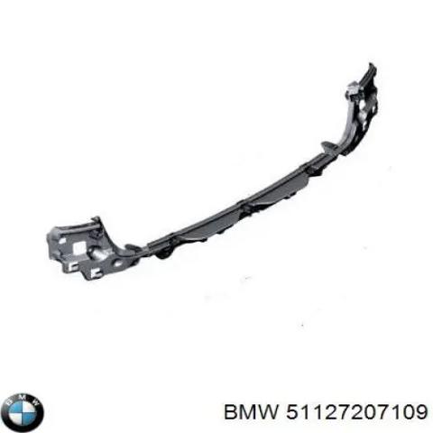 Кронштейн бампера заднего, центральный 51127207109 BMW