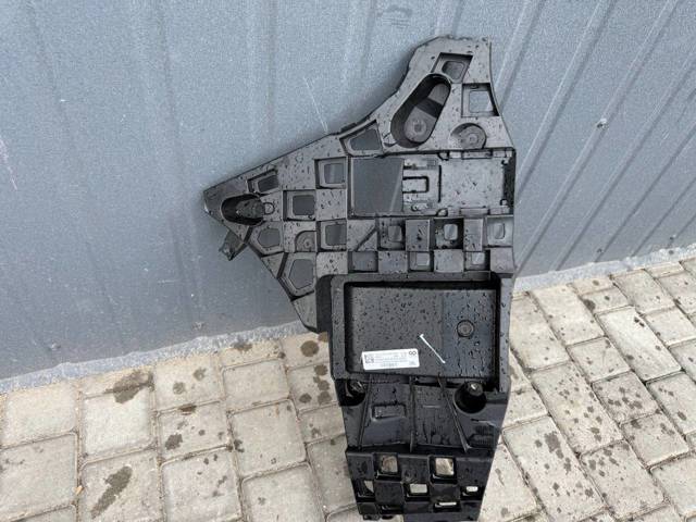 51128069247 BMW Кронштейн бампера заднего внешний левый купить в Ровно