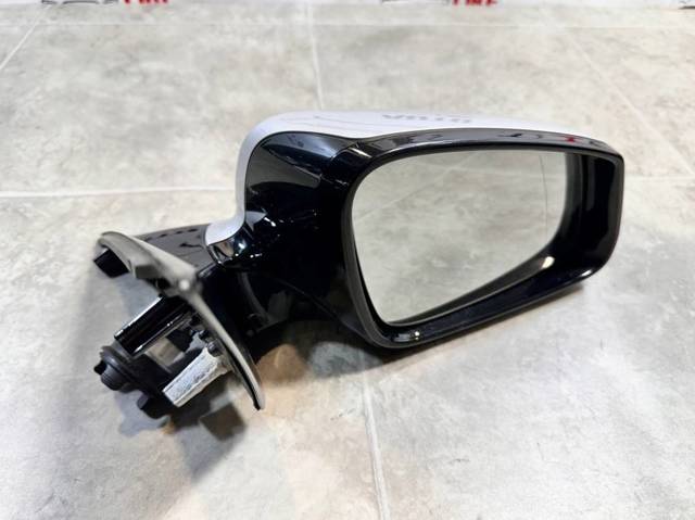 51167216370 BMW Накладка (крышка) зеркала заднего вида правая купить в Днепр