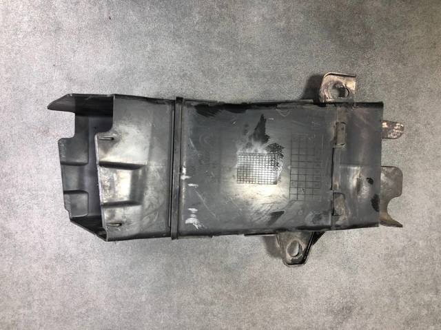 BMW 51747184156 Воздуховод тормозного диска правый в наличии Одесса