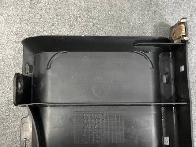 51757203963 BMW Воздуховод тормозного диска левый купить в Киев