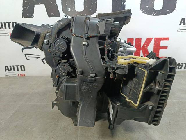 BMW 64116921068 в наличии Ирпень