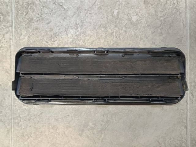 64220302763 BMW Решетка вентиляции салона задняя купить в Черновцы