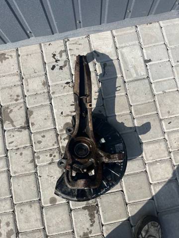 7L8407257A VAG Цапфа передняя левая купить в Украина