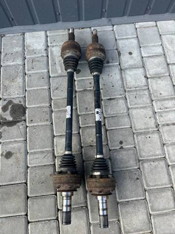 Привод задний Ауди КУ7