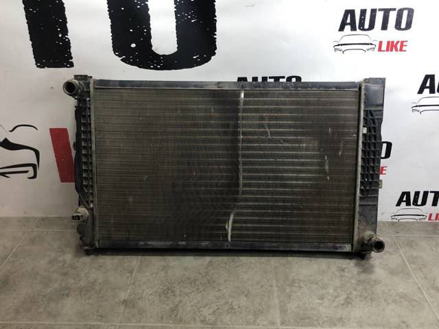 8D0121251AJ VAG Радиатор купить в Николаев