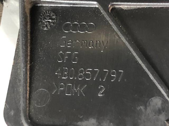 VAG 8D0857739D в наличии Ирпень