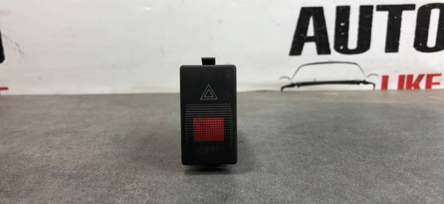 Аварийная кнопка 8D0941509 VAG