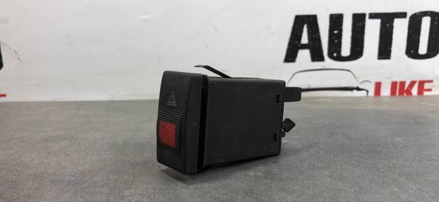 8D0941509 VAG Кнопка включения аварийного сигнала купить в Каменское