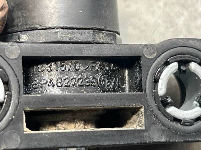 VAG 8P4827239 в наличии Хмельницкий