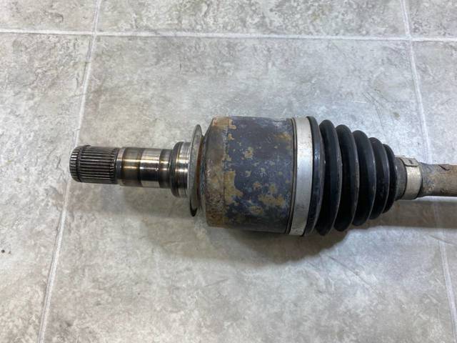 MERCEDES A1643300801 Левая полуось в наличии Ровно