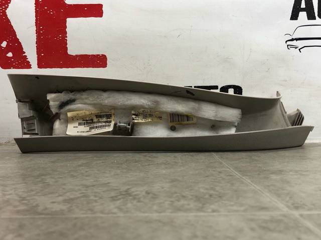 Обшивка багажника A1647402470 MERCEDES