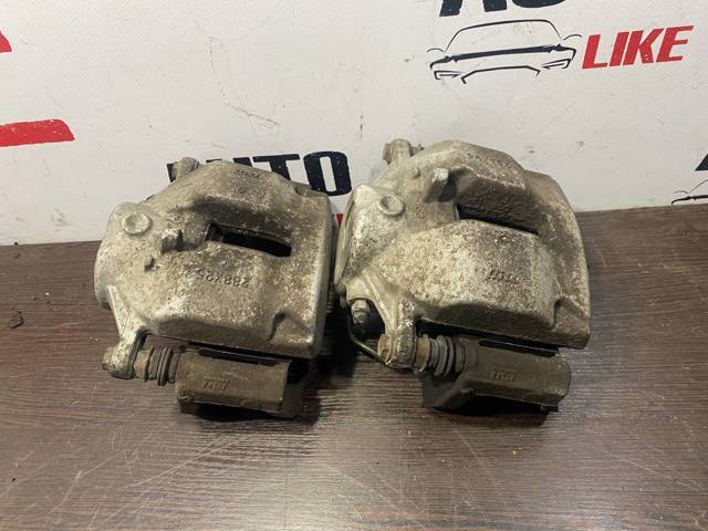 MERCEDES A2044212181 Суппорт тормозной передний левый в наличии Николаев