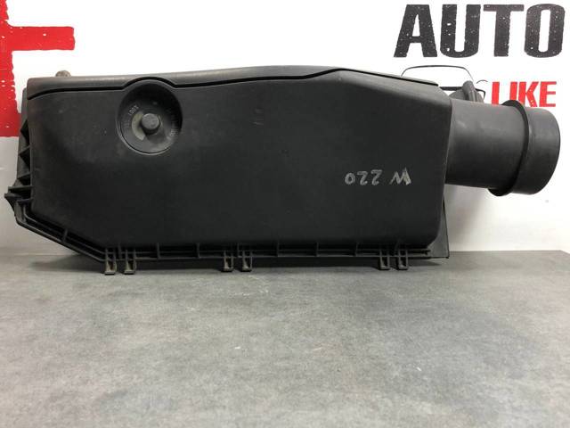 Корпус воздушного фильтра A6130900201 MERCEDES