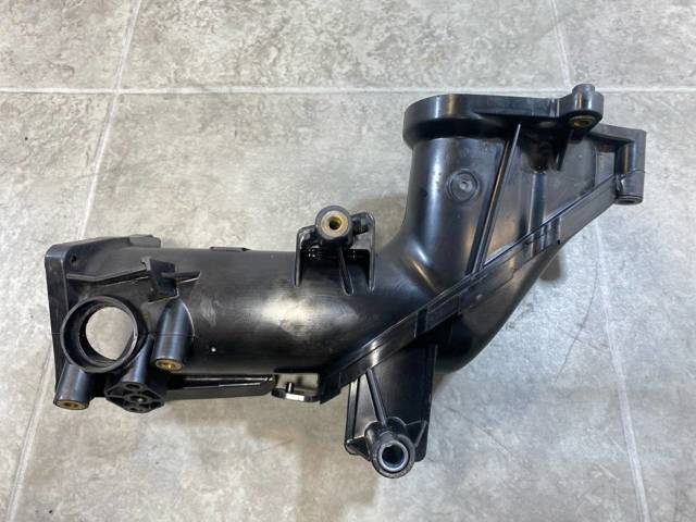 MERCEDES A6420901037 Патрубок дроссельной заслонки в наличии Николаев
