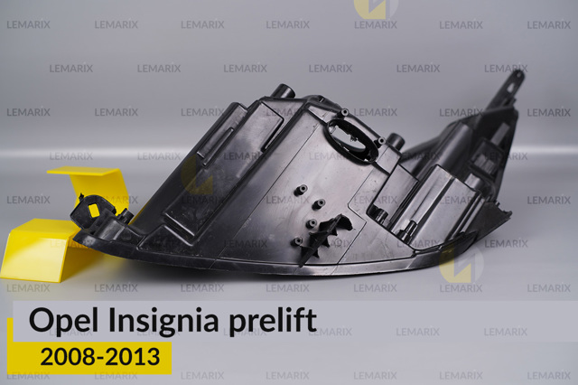 Корпус фары  правой B3652532 Lemarix