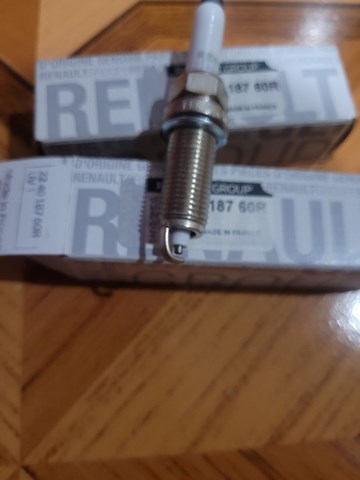 224018760R RENAULT Свеча зажигания купить в Винница