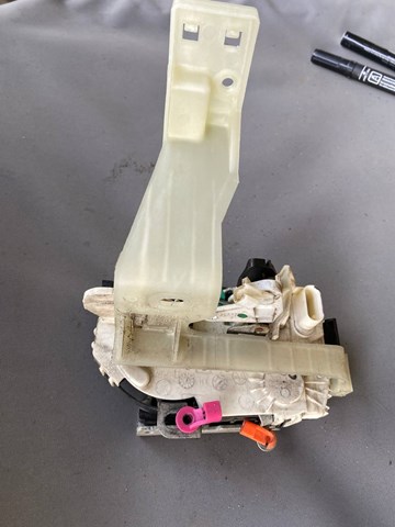4589417AH CHRYSLER Замок водительской двери купить в Житомир