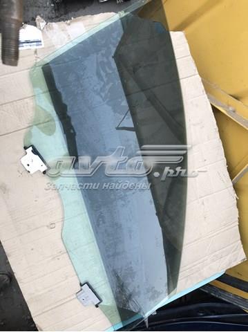 Стекло передней правой двери 68082406AC CHRYSLER