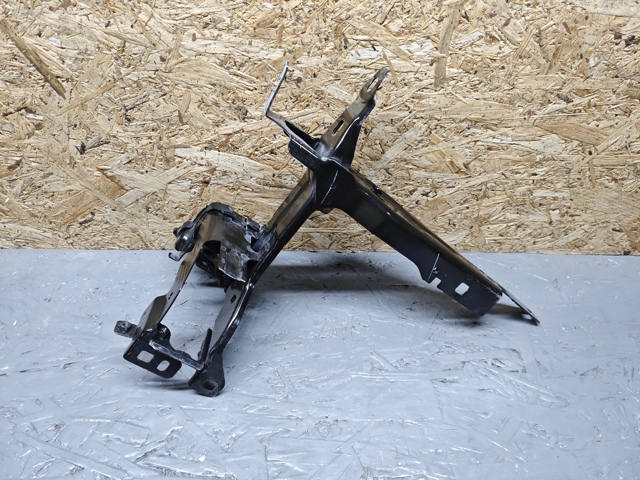 51647422293 BMW Кронштейн (адаптер) крепления фары передней левой купить в Запорожье