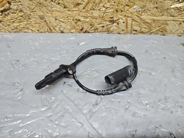 Датчик АБС (ABS) задний 6894815 BMW