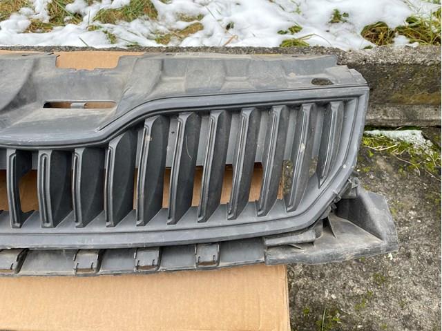 6V0853653A VAG Решетка радиатора купить в Киев