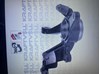 Цапфа (поворотный кулак) передний правый C10033021B MAZDA