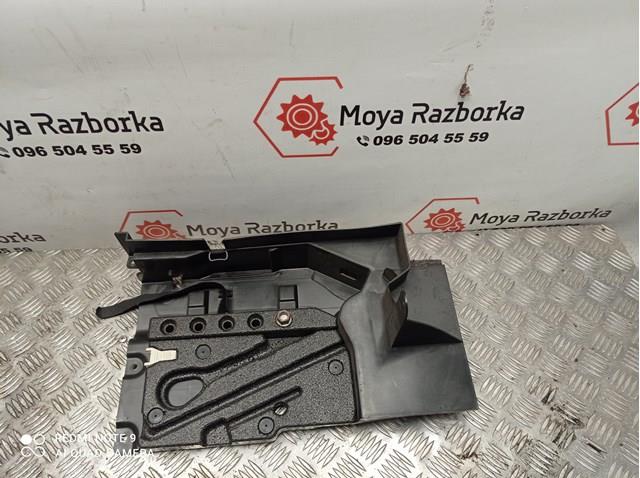 2038900061 MERCEDES купить в Украина