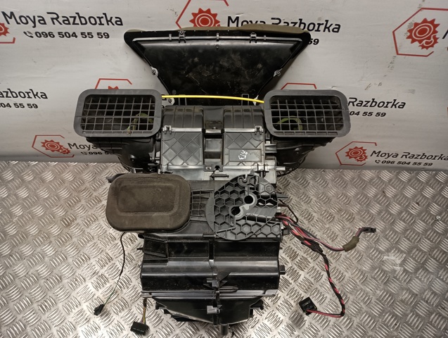 RENAULT 271201376R Корпус печки в сборе в наличии Чернигов
