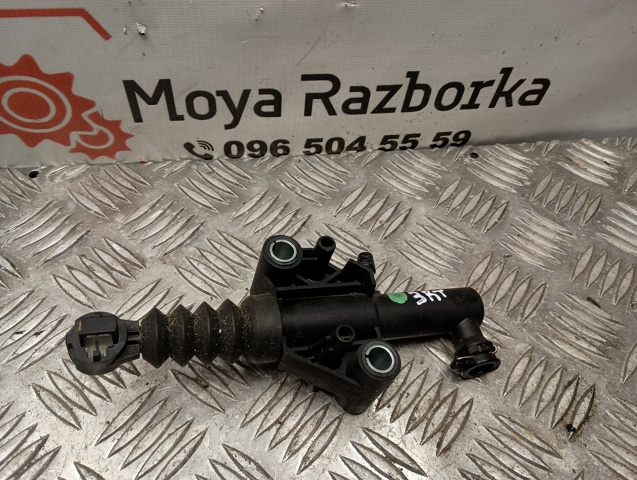 RENAULT 306105360R Цилиндр сцепления главный в наличии Тернополь