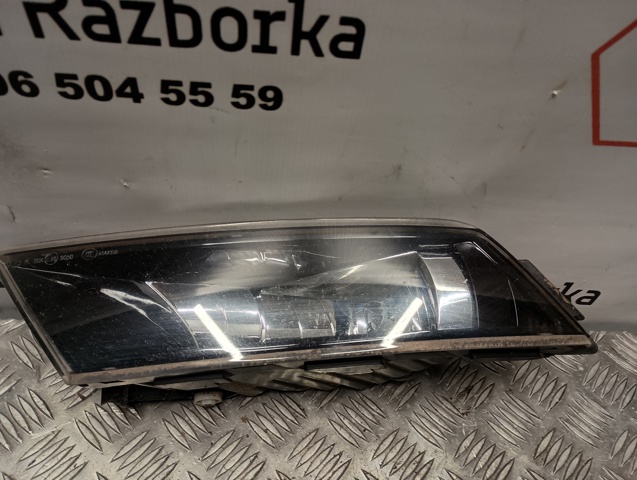 VAG 3V0941699 Фара противотуманная левая в наличии Николаев