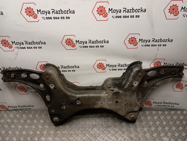 544016605R Балка передней подвески (подрамник) купить Ирпень