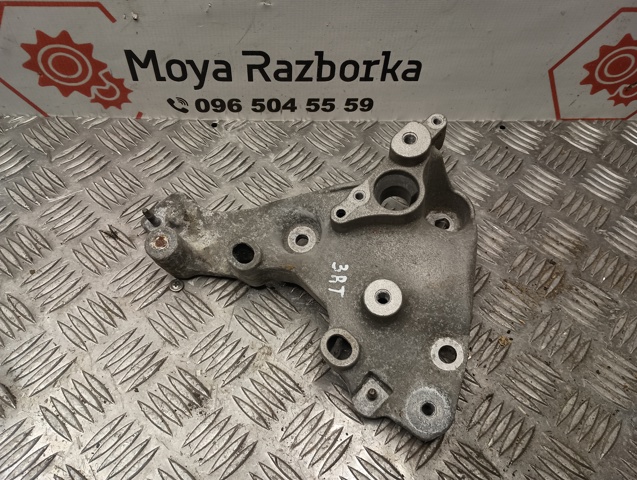 648606762R RENAULT Кронштейн подушки (опоры) двигателя левой купить в Ровно