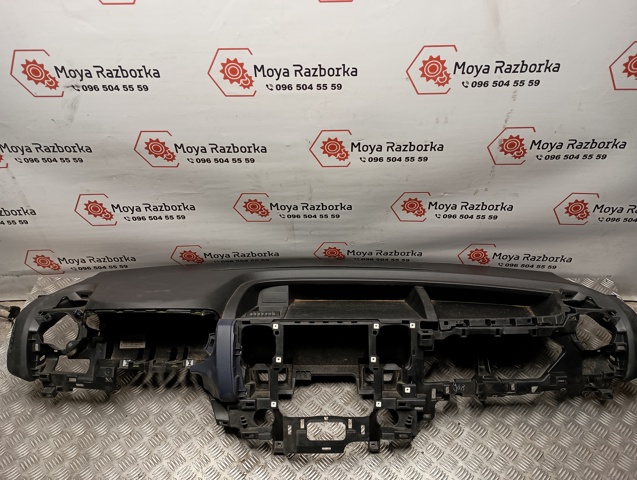681004777R RENAULT Панель салона передняя "торпедо" купить в Запорожье