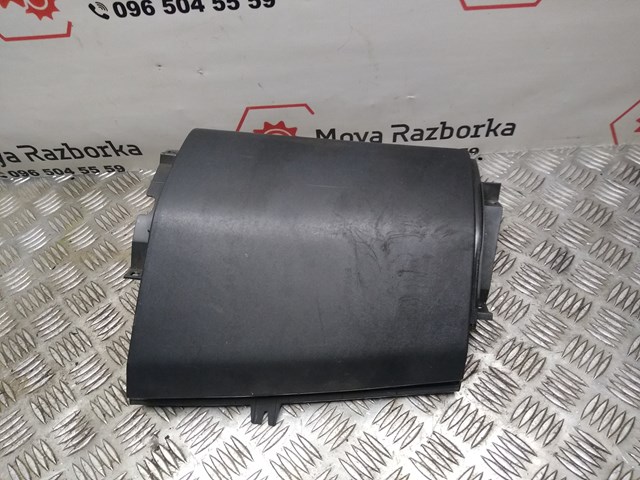 NISSAN 682758H900 в наличии Тернополь