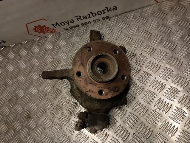 RENAULT 8200224361 Цапфа передняя правая в наличии Сумы