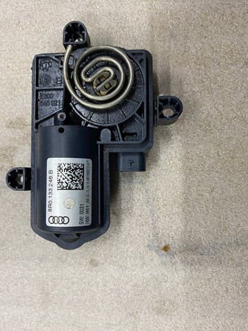 VAG 8R0133246B в наличии Одесса
