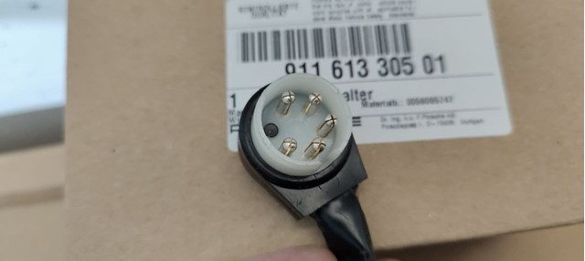 91161330501 PORSCHE купить в Чернигов