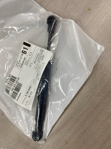 95542338900 PORSCHE Амортизатор педали стояночного тормоза купить в Тернополь