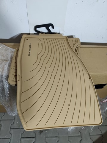 958044801554H0 PORSCHE купить в Кривой Рог