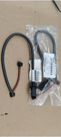 95B907253C Датчик износа тормозных колодок передний купить Сумы